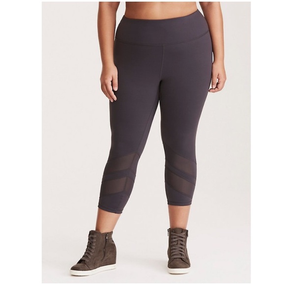 TORRID Active Mesh Cropped Leggings - Picture 2 of 8